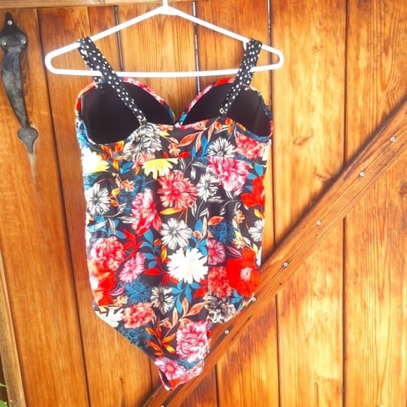 George floral print 1 pc swimsuit - Picture 7 of 7